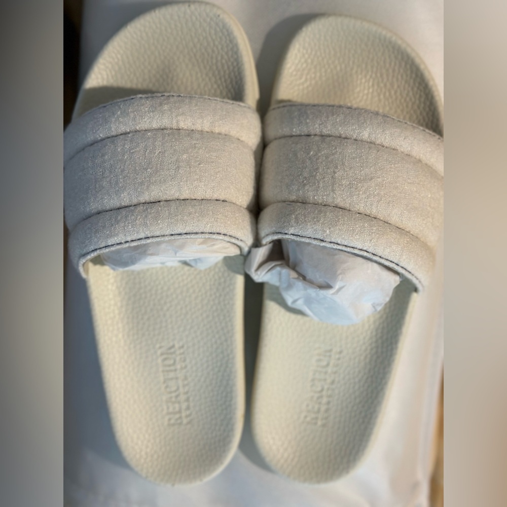 Kenneth Cole Reaction Cream Shoes